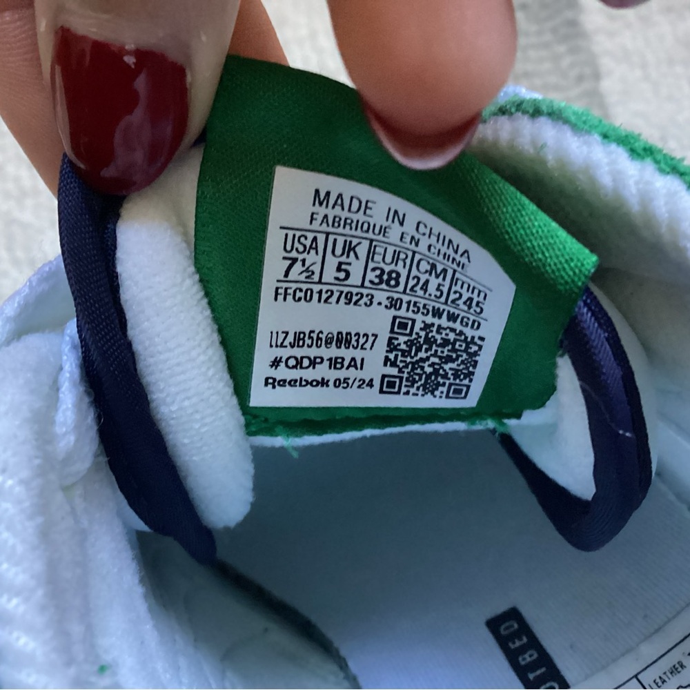Reebok Green and White Women's Sneakers - Picture 5 of 6